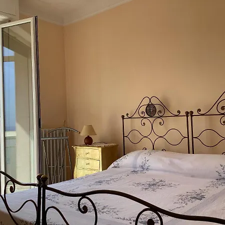 Апартаменты La Casa Del Capitano Санремо